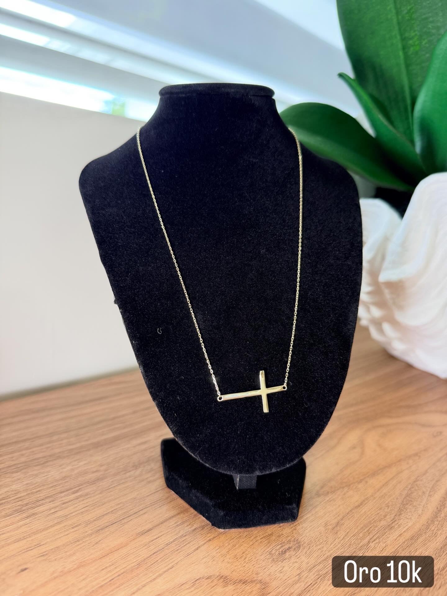 10k Gold cross